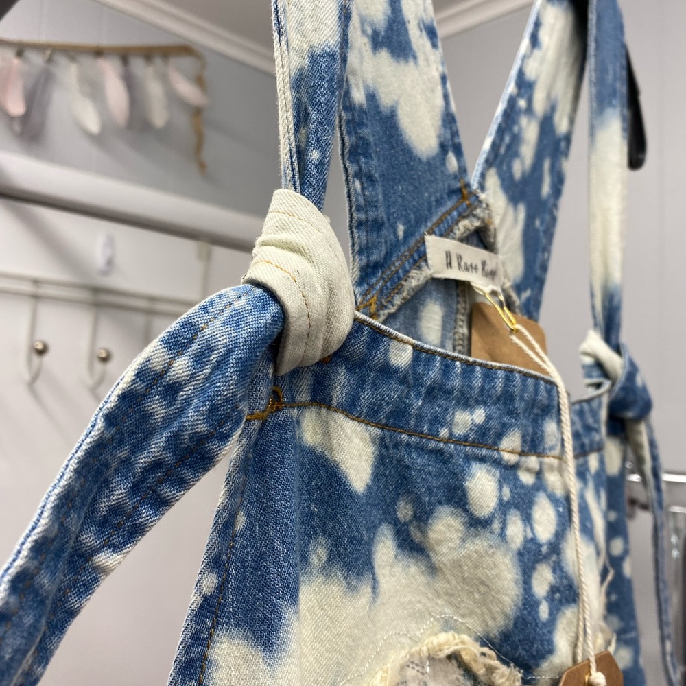 A Rare Bird Floral Jumpsuit - Picture 2 of 7